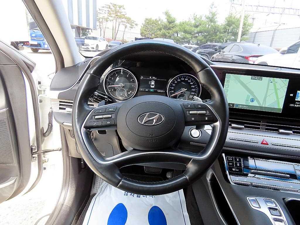 HYUNDAI Grandeur - Vista 8