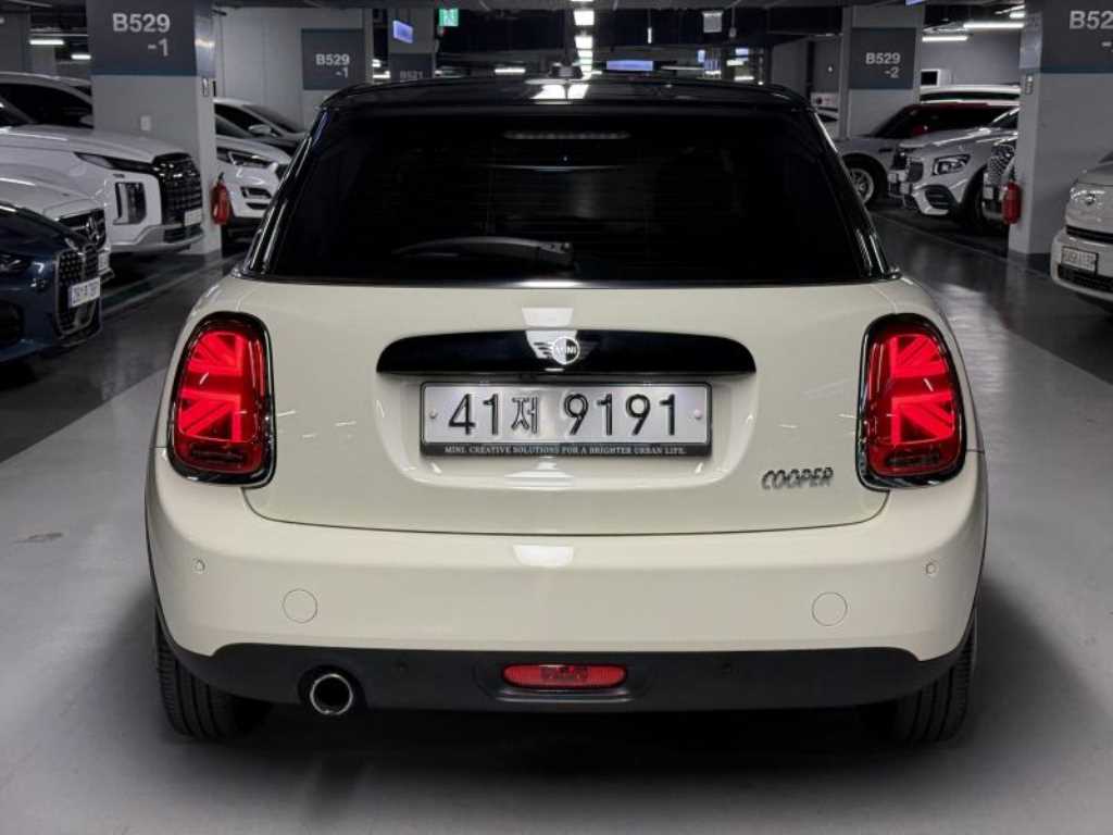 Mini Cooper - Vista 3