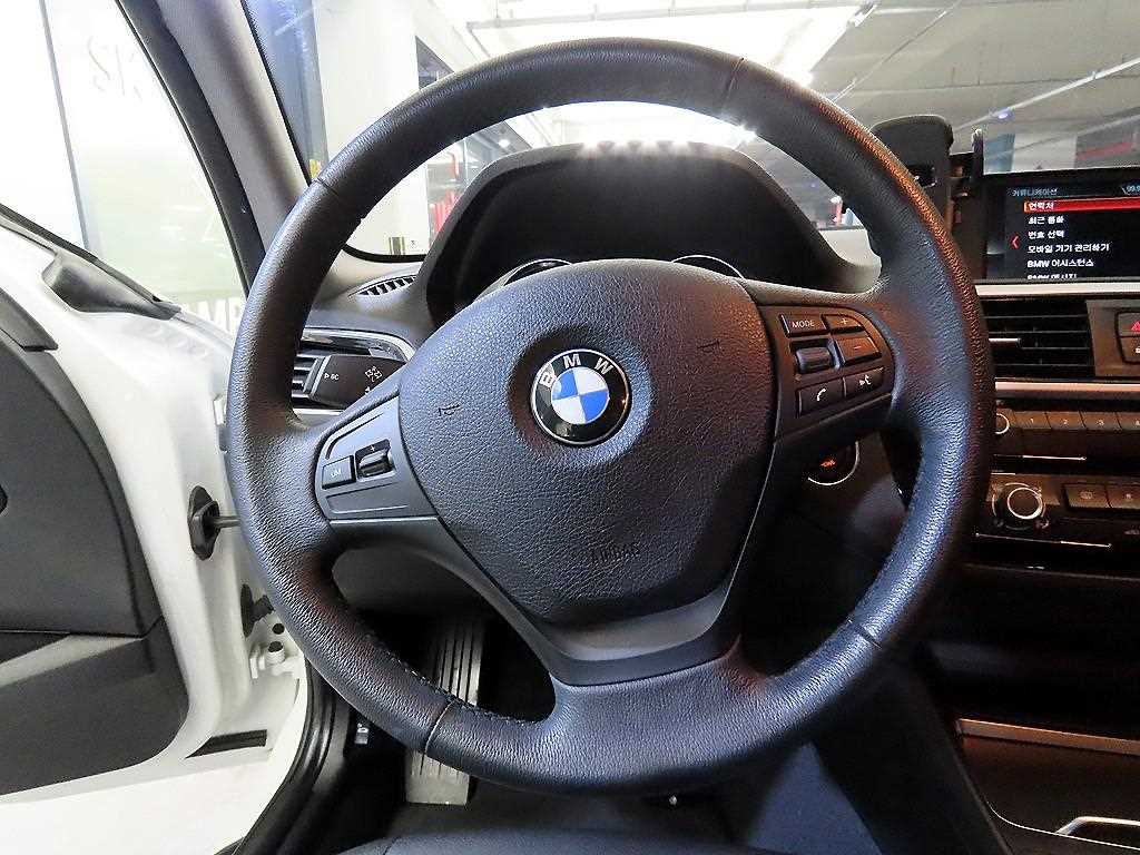 BMW 1 series - Vista 8