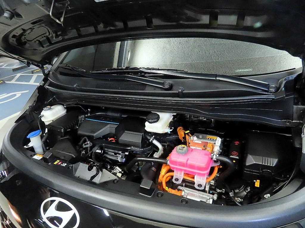 HYUNDAI Staria 2025 Negro - Importación desde Corea - HF Imports Iquique - Foto 19