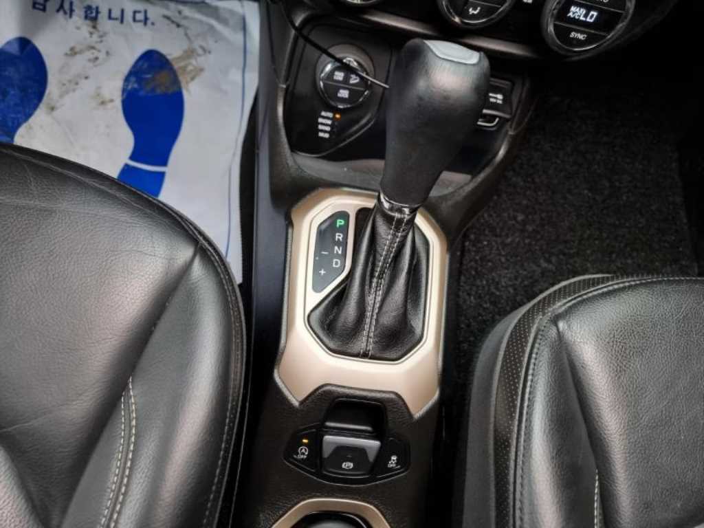 Jeep Renegade 2017 - Importación desde Corea - HF Imports Iquique - Foto 14
