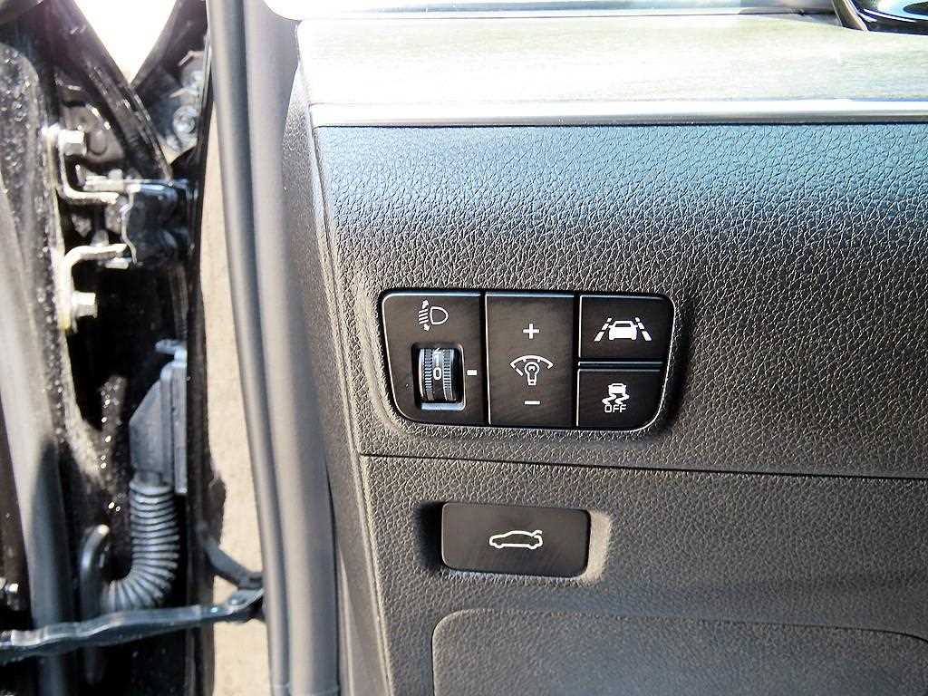 KIA K5 - Vista 12