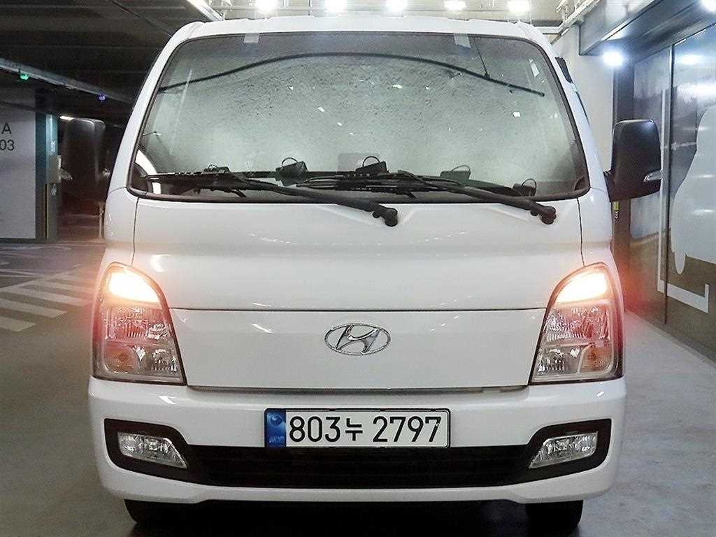 Small Truck Cargo (small) - Vista 2
