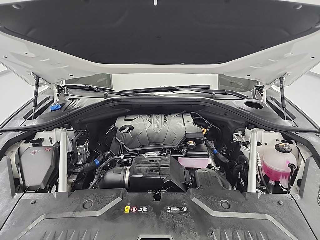 Genesis GV70 - Vista 5