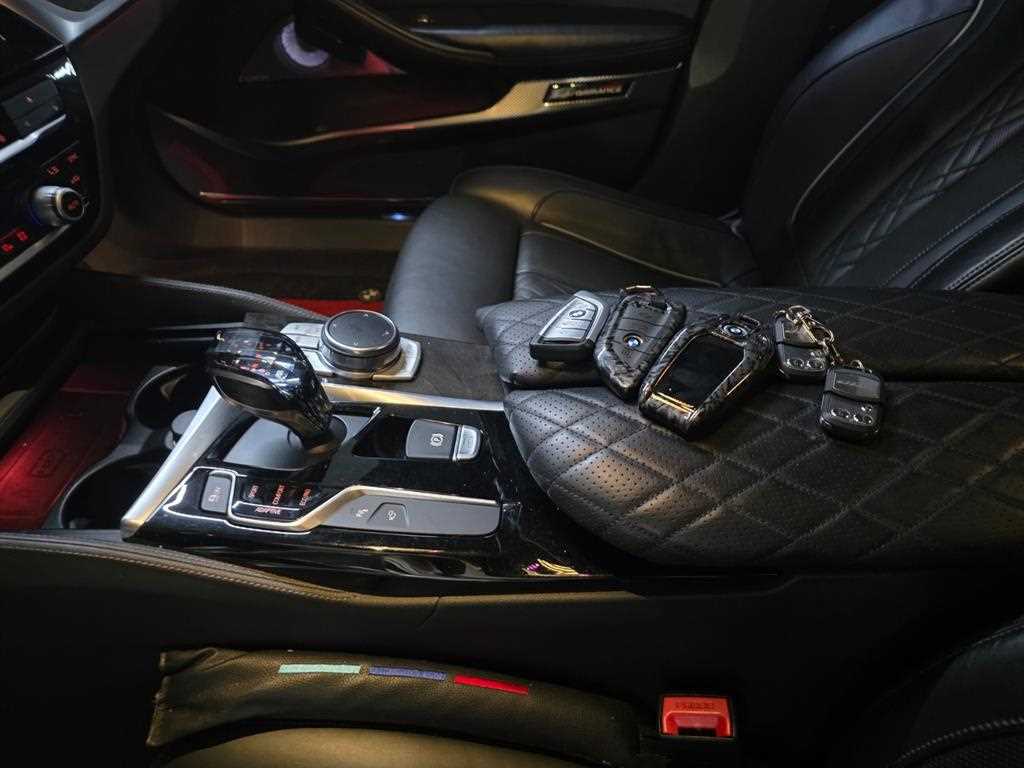 BMW 5 Series - Vista 11