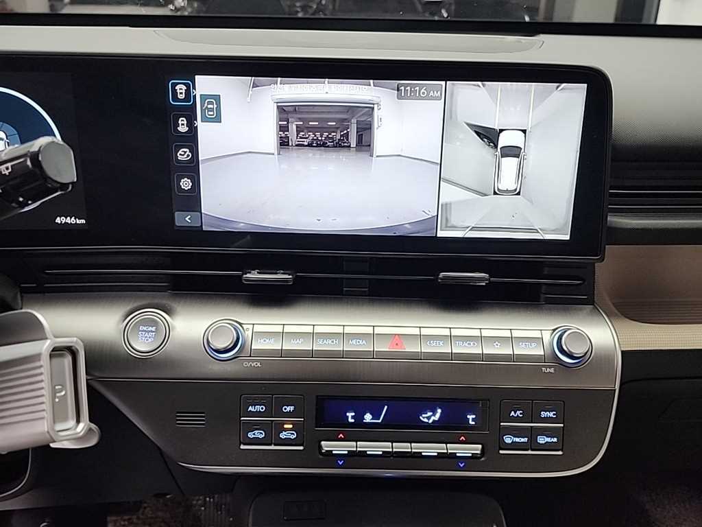 HYUNDAI Kona - Vista 10