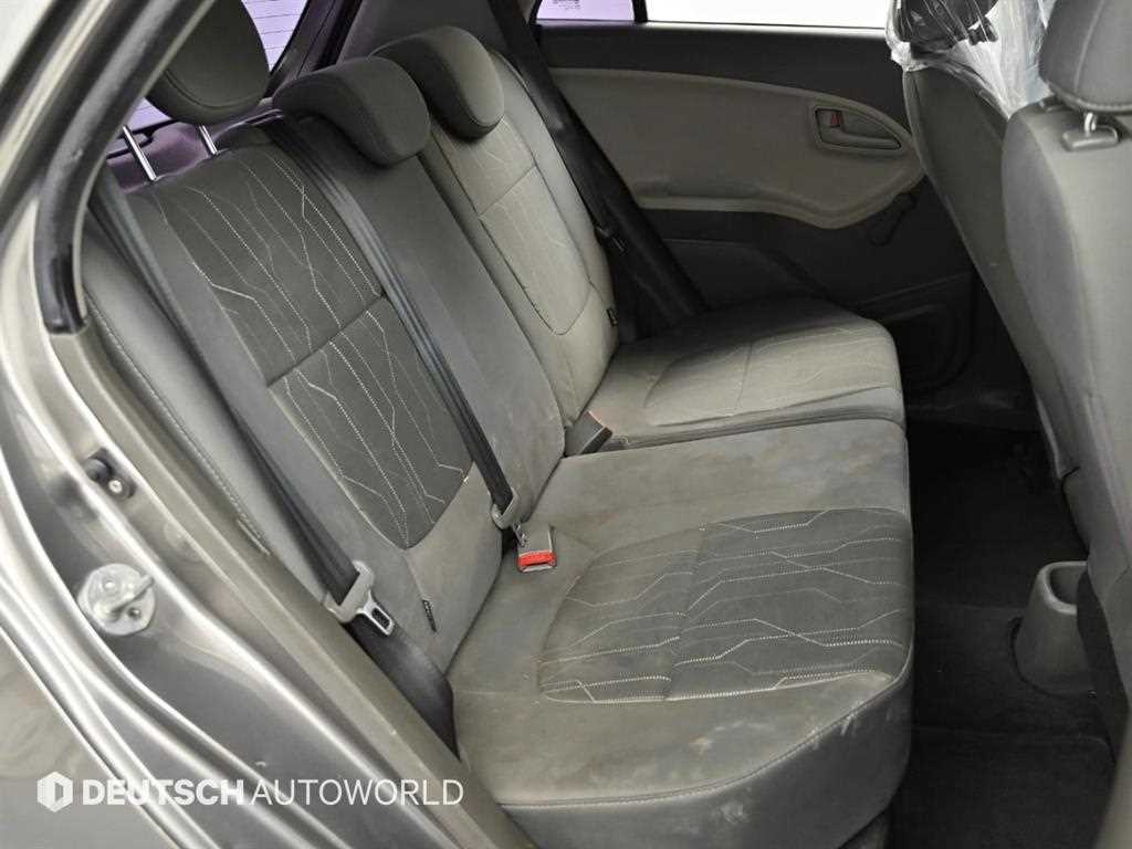 KIA Morning - Vista 11