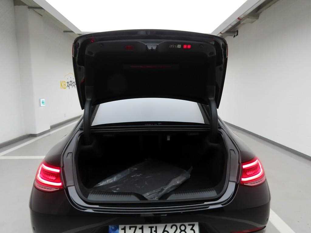 Mercedes Benz CLS Class 2023 Negro - Importación desde Corea - HF Imports Iquique - Foto 14