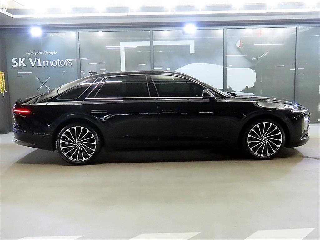 HYUNDAI Grandeur - Vista 3