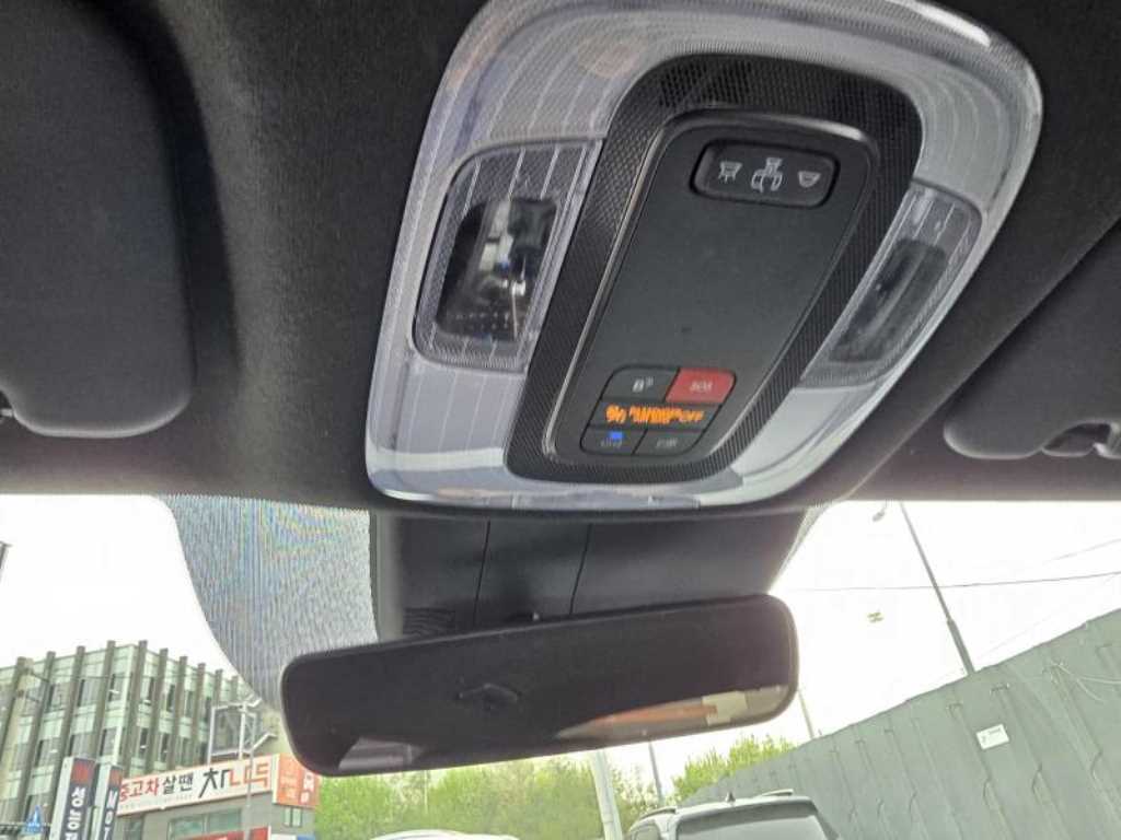 HYUNDAI Avante - Vista 11