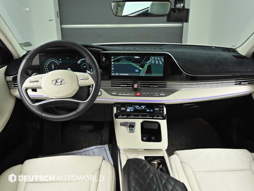 HYUNDAI Grandeur - Vista 7