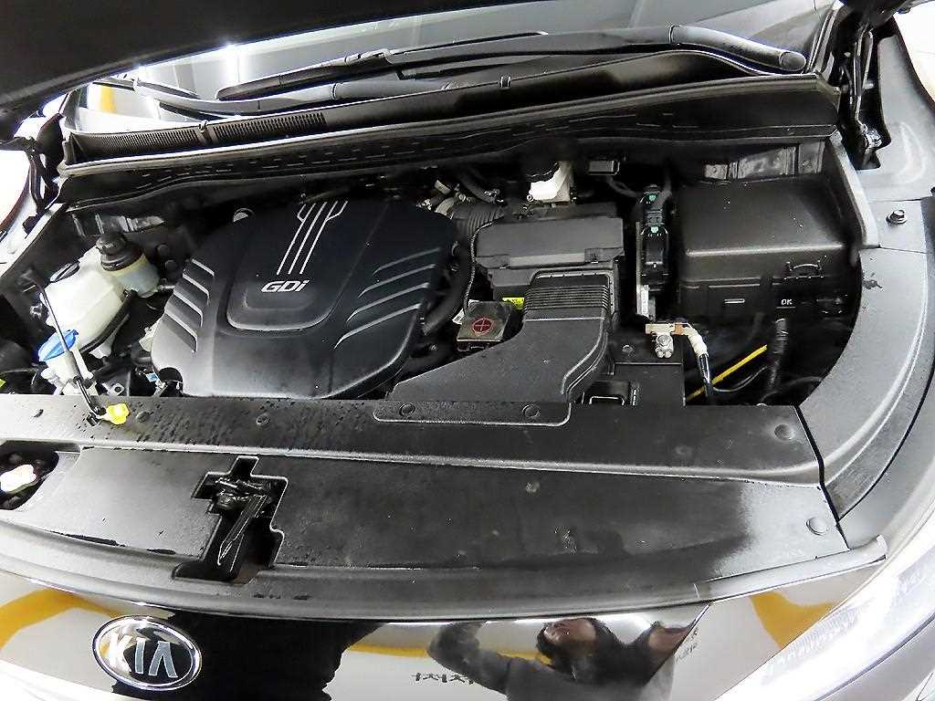 KIA Carnival 2017 - Importación desde Corea - HF Imports Iquique - Foto 19