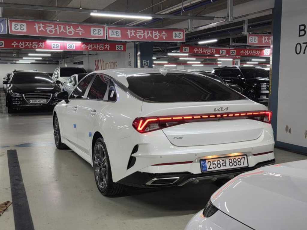 KIA K5 - Vista 5