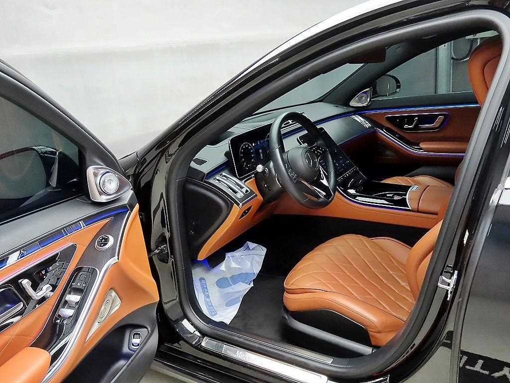 Mercedes Benz S Class - Vista 5