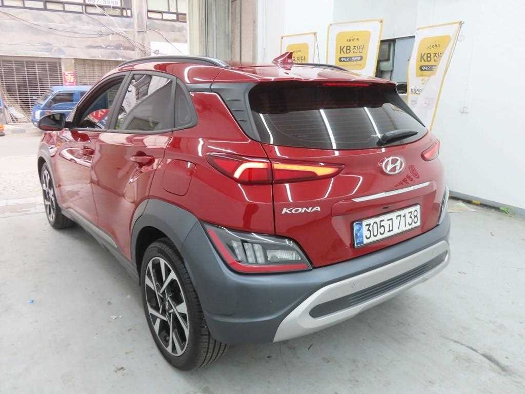 HYUNDAI Kona - Vista 4