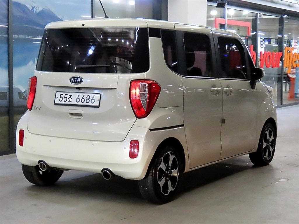 KIA Ray - Vista 4