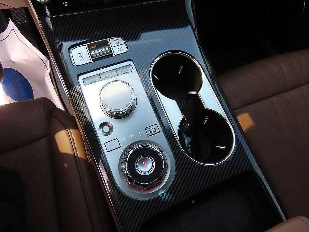 Genesis GV70 - Vista 11