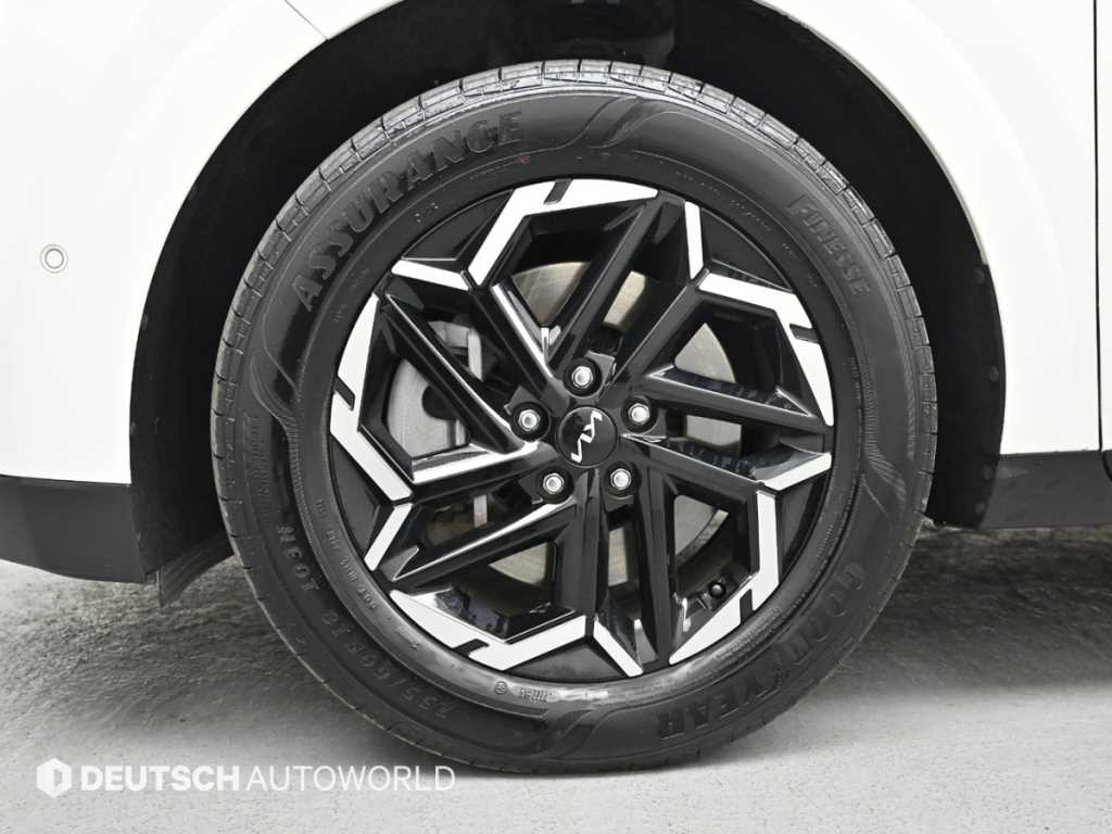 KIA Carnival - Vista 5