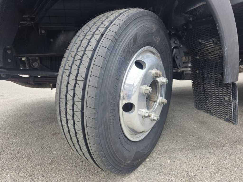 medium and large cargo truck 2024 Blanco - Importación desde Corea - HF Imports Iquique - Foto 16