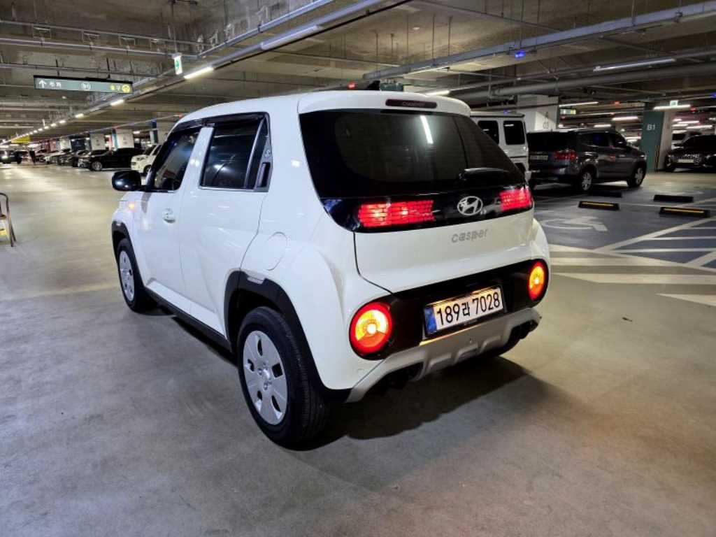 HYUNDAI Casper - Vista 5