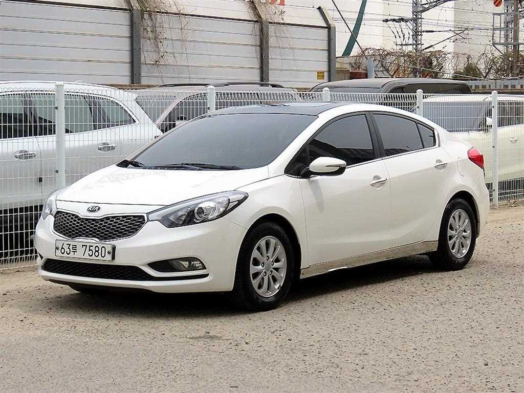 KIA K3 - Vista 2