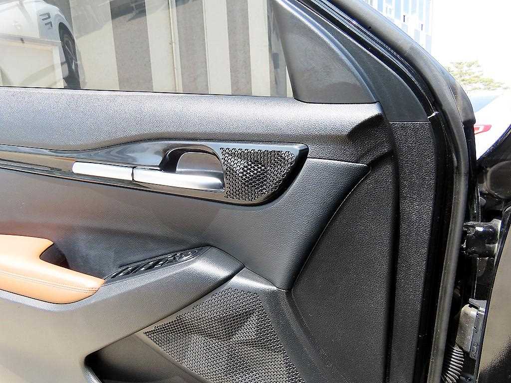 KIA Seltos - Vista 11