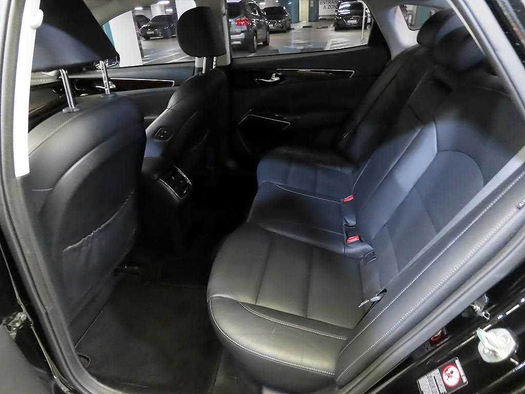 KIA K7 - Vista 7
