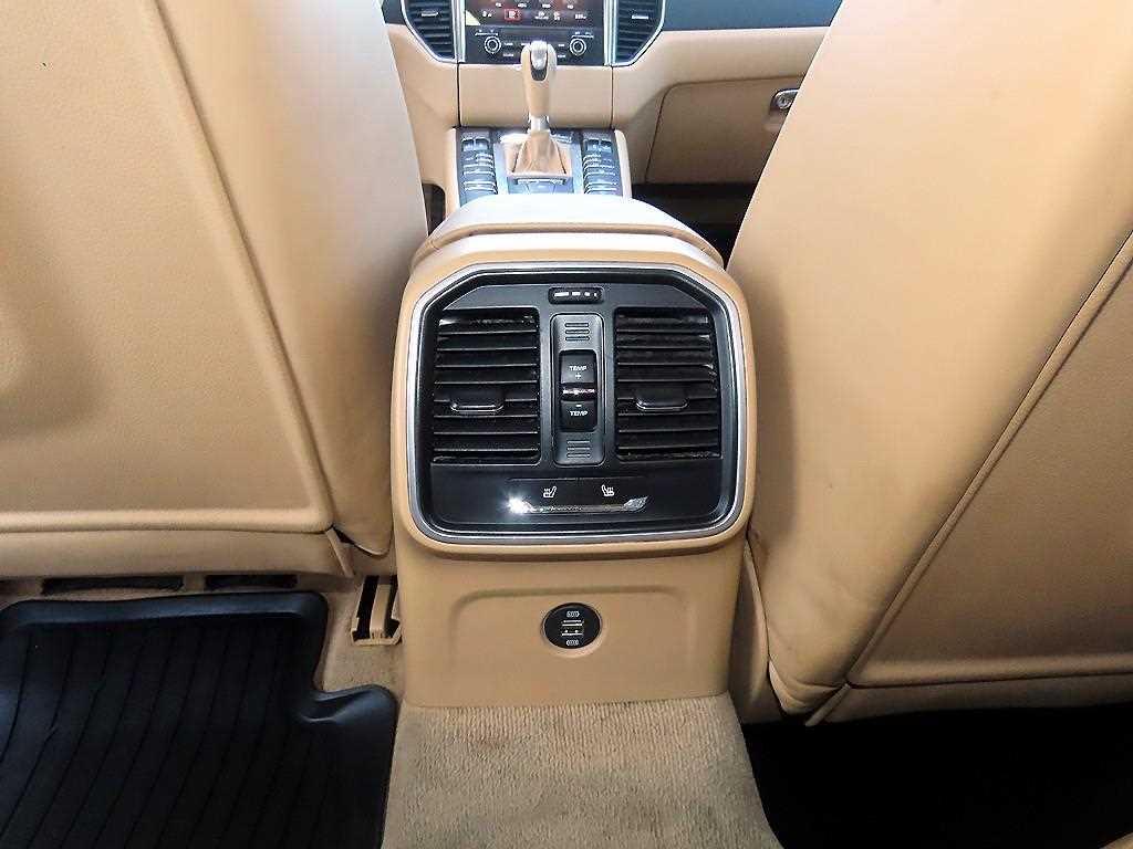 Porsche Macan 2017 Blanco - Importación desde Corea - HF Imports Iquique - Foto 15