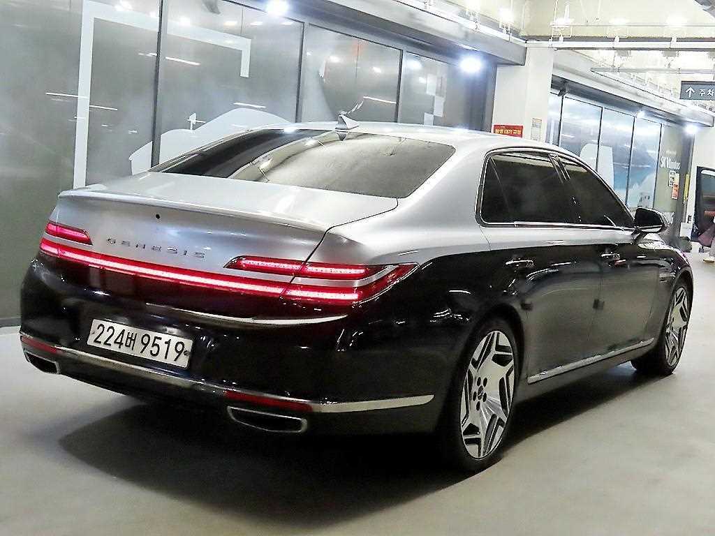 Genesis G90 - Vista 4