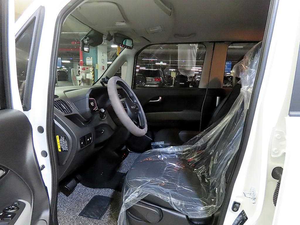 KIA Ray - Vista 8