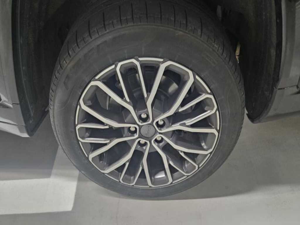 Jeep Cherokee - Vista 6