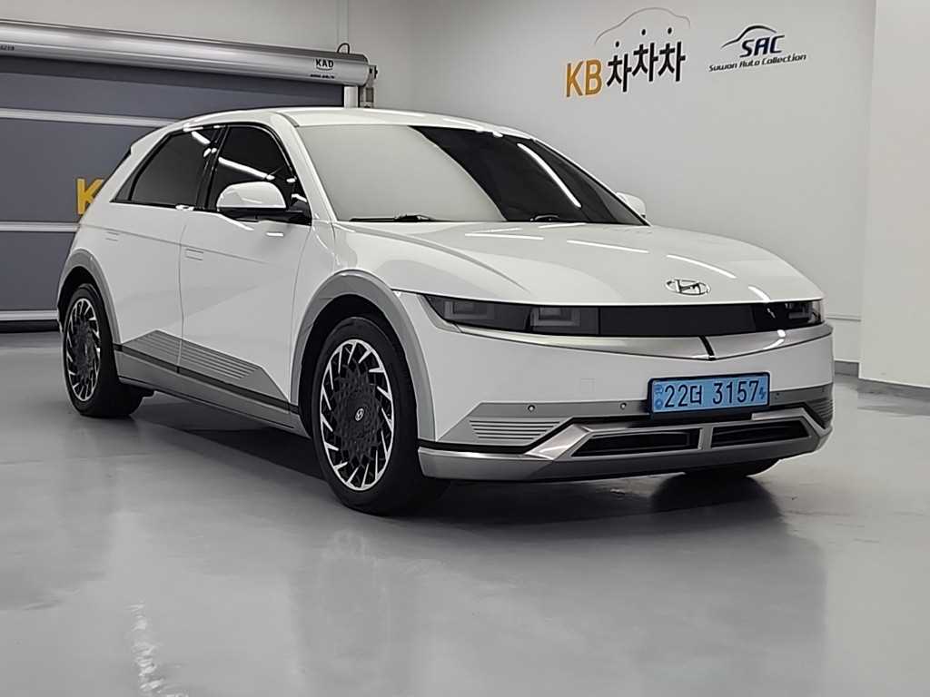 HYUNDAI Ioniq 5 - Vista 4