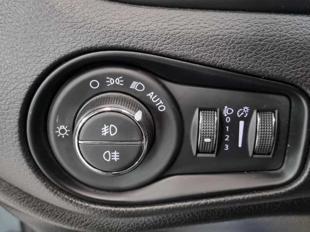 Jeep Renegade - Vista 8