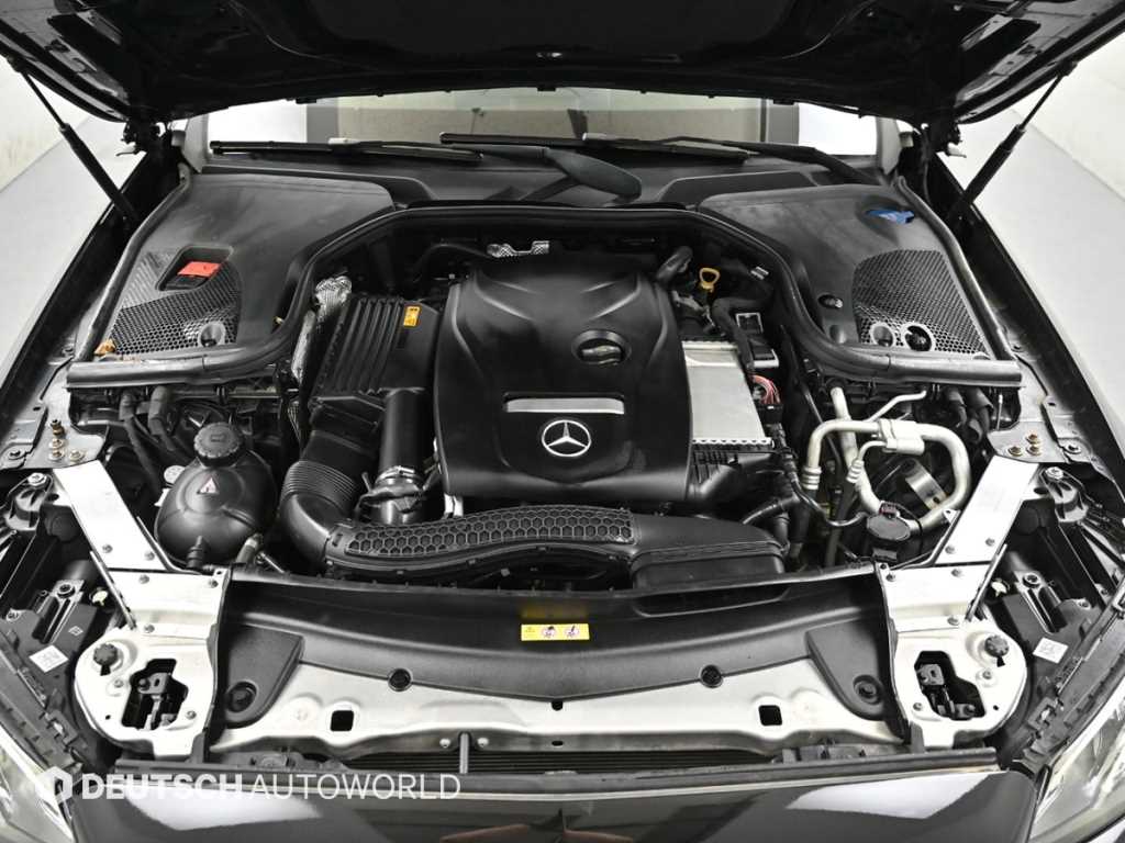 Mercedes Benz E class - Vista 6