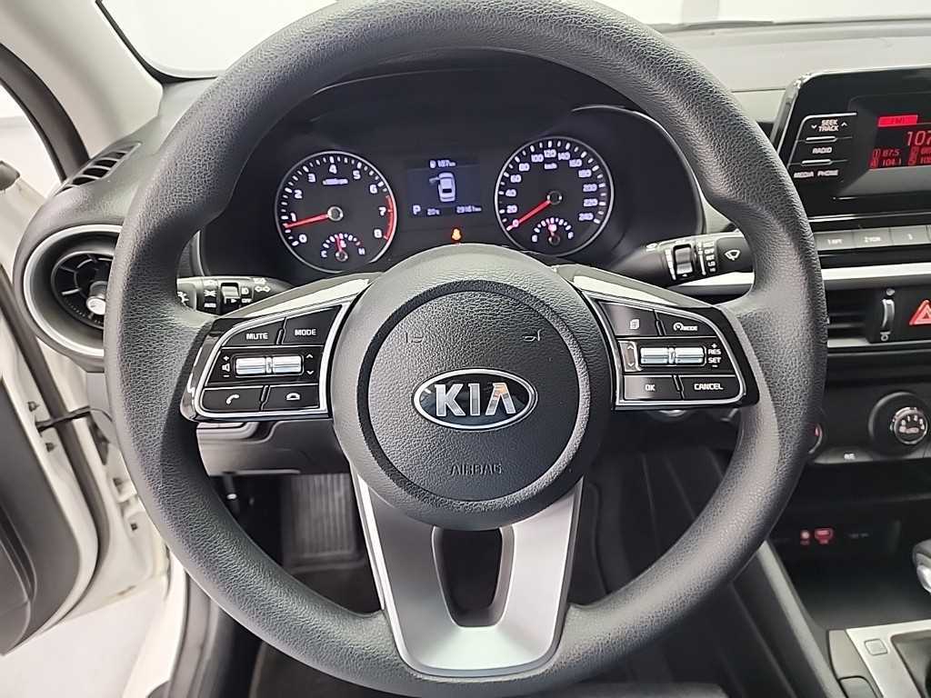 KIA K3 - Vista 9