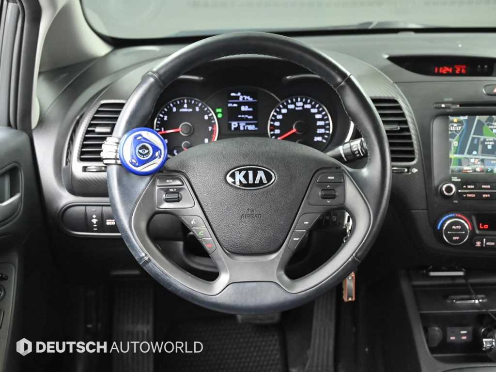 KIA K3 2015 Gris - Importación desde Corea - HF Imports Iquique - Foto 13