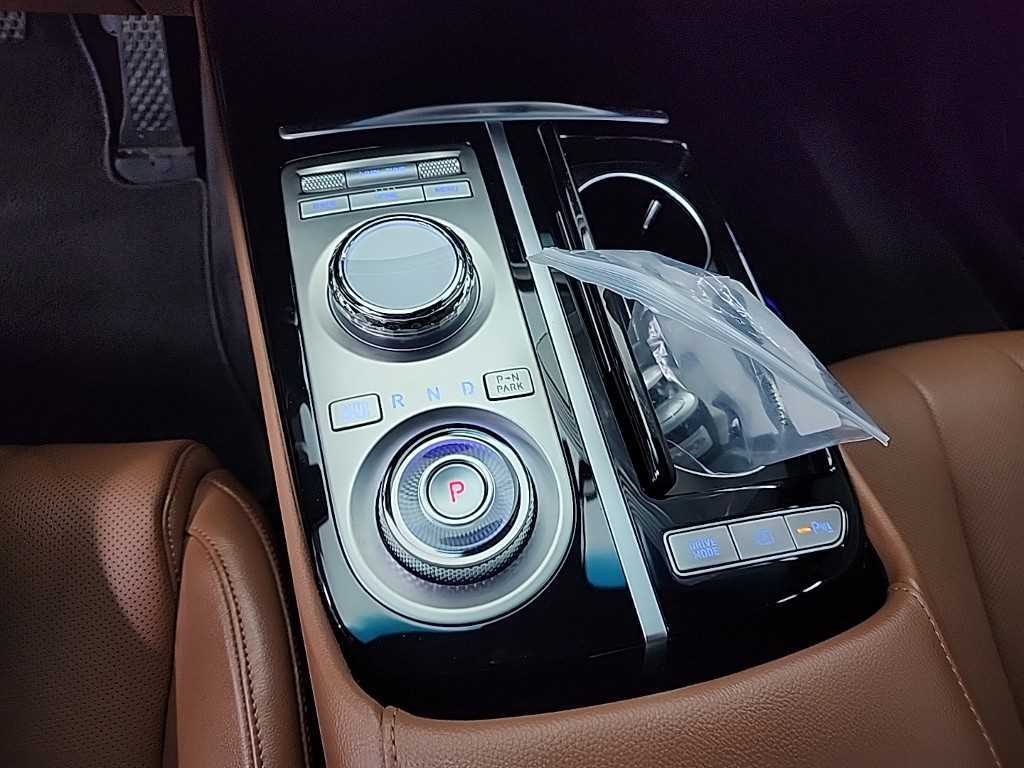 Genesis G80 - Vista 8