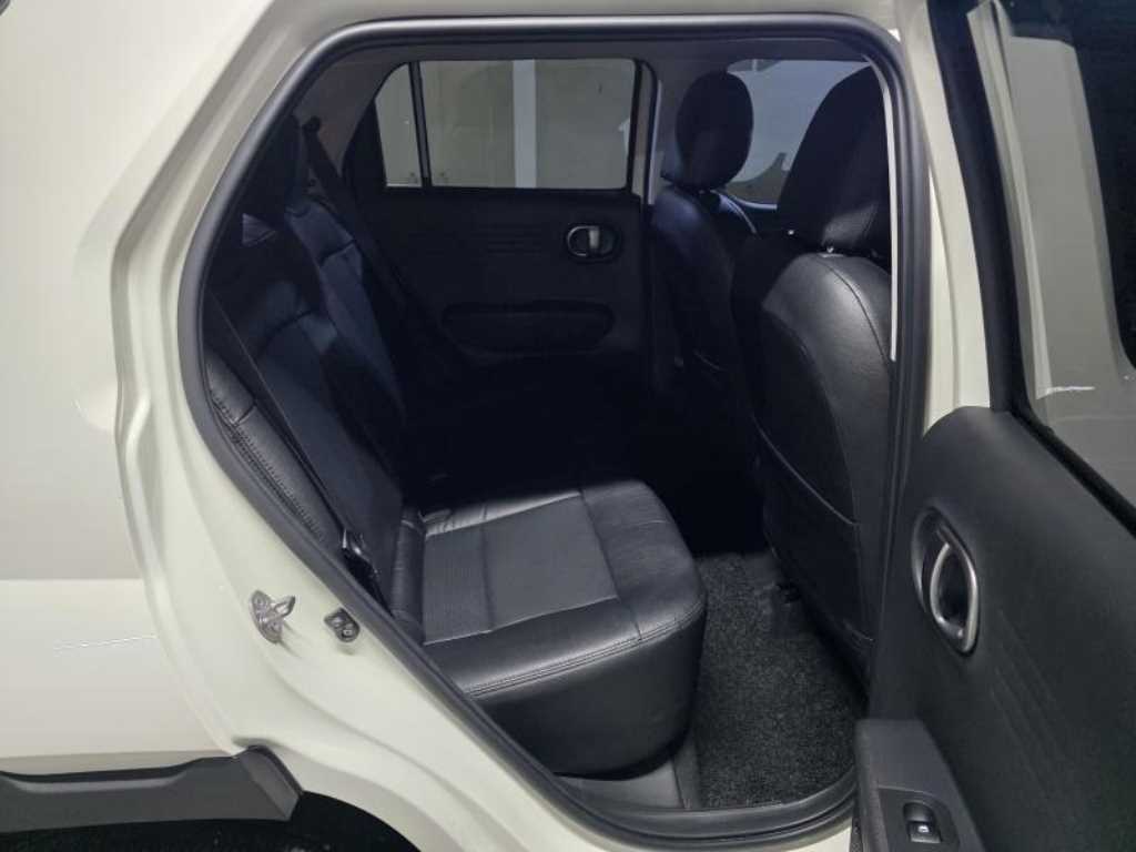 HYUNDAI Casper - Vista 11