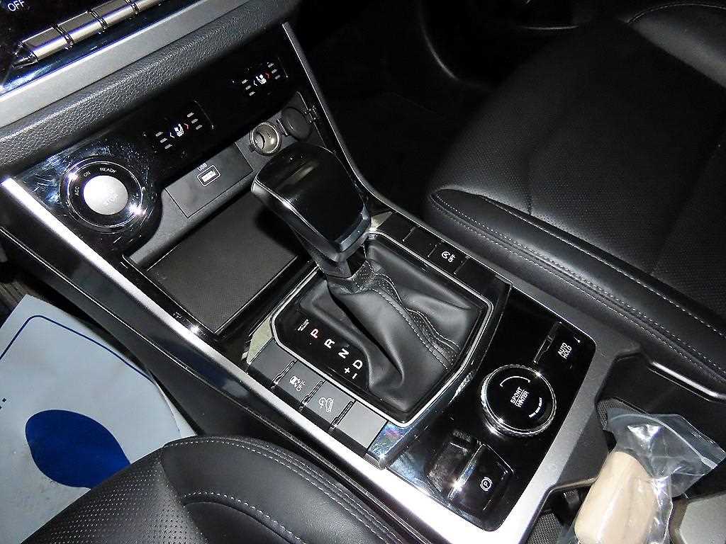 Ssangyong Korando - Vista 12