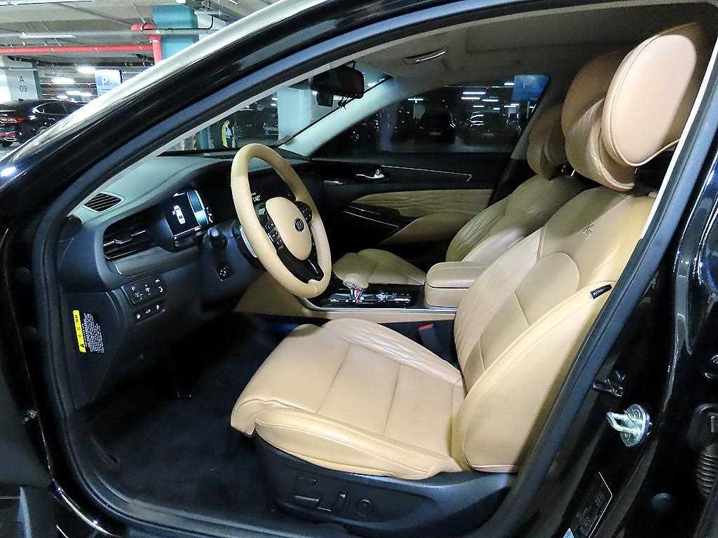 KIA K7 - Vista 6