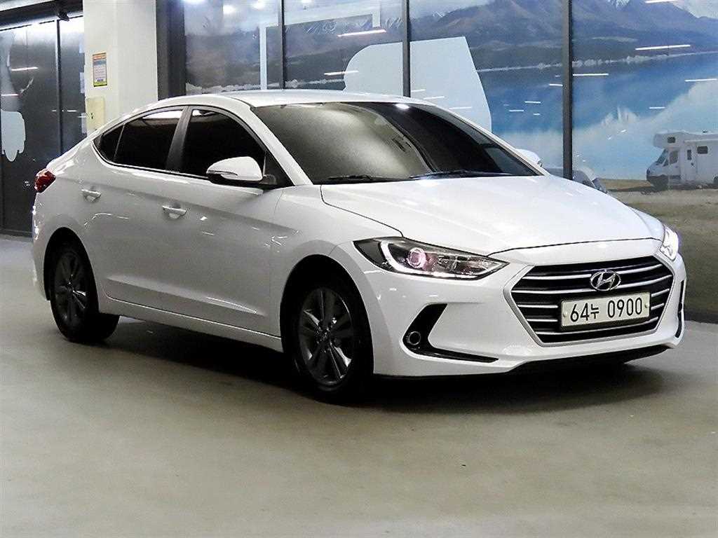 HYUNDAI Avante 2016 Blanco - Importación desde Corea - HF Imports Iquique - Foto 1