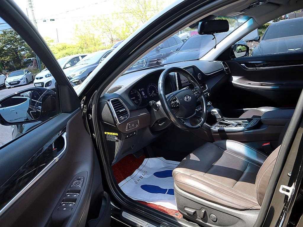 HYUNDAI Grandeur - Vista 6