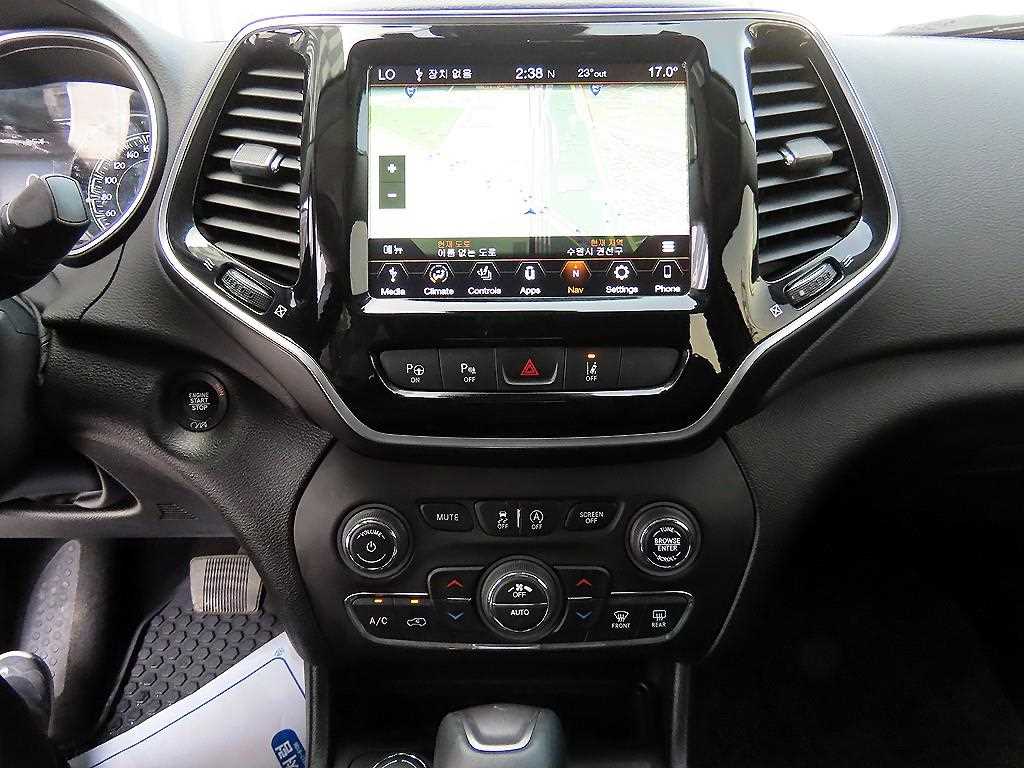 Jeep Cherokee - Vista 12