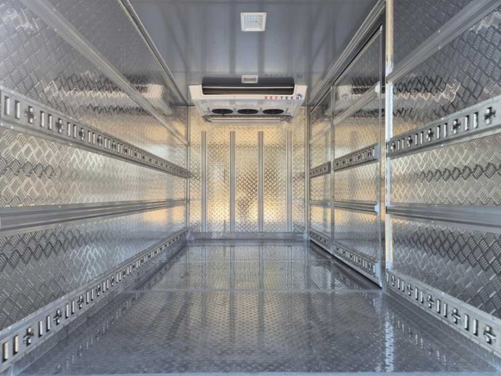 Small Truck Freezer Box(High Deck) - Vista 4