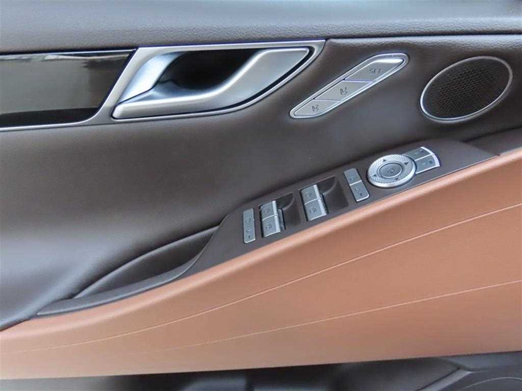 Genesis G80 - Vista 6