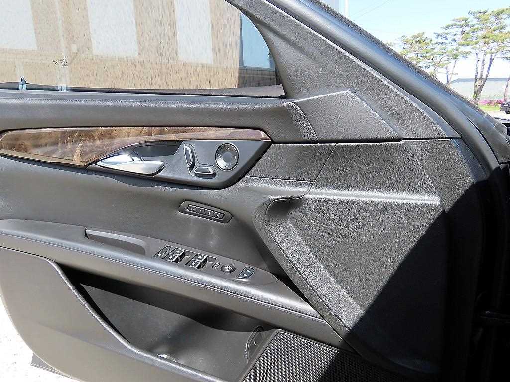 Cadillac CT6 - Vista 11