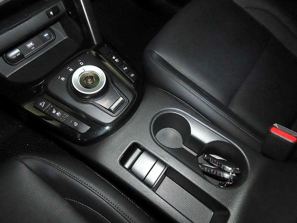 KIA Seltos - Vista 12