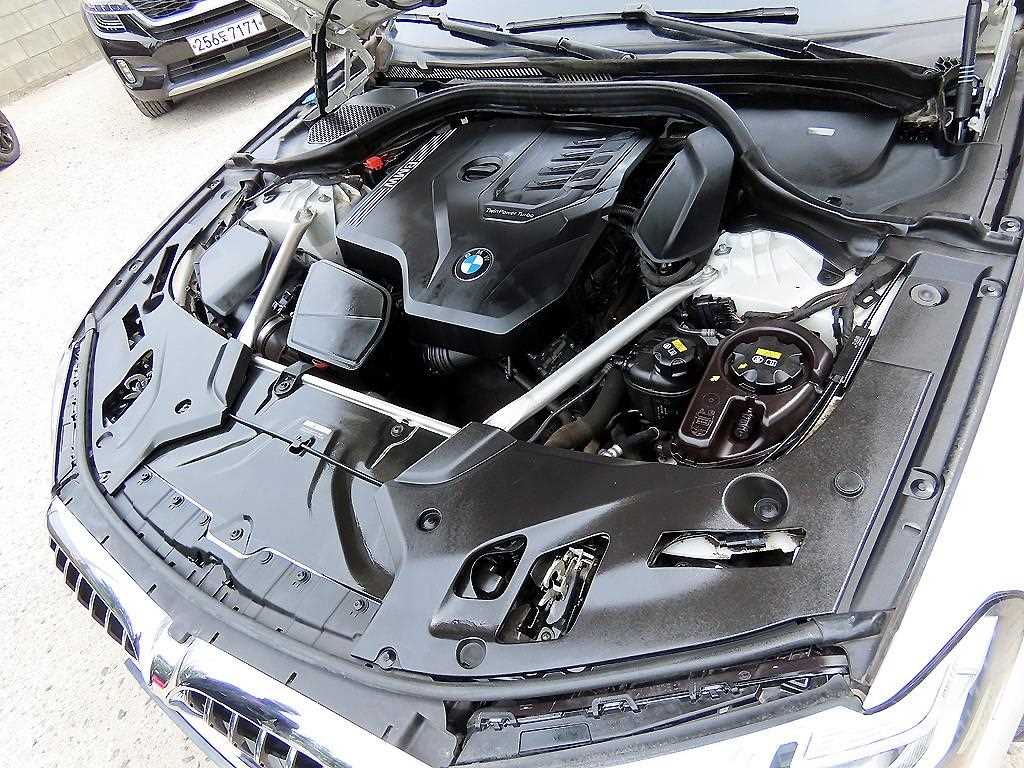 BMW 5 Series 2022 Blanco - Importación desde Corea - HF Imports Iquique - Foto 19