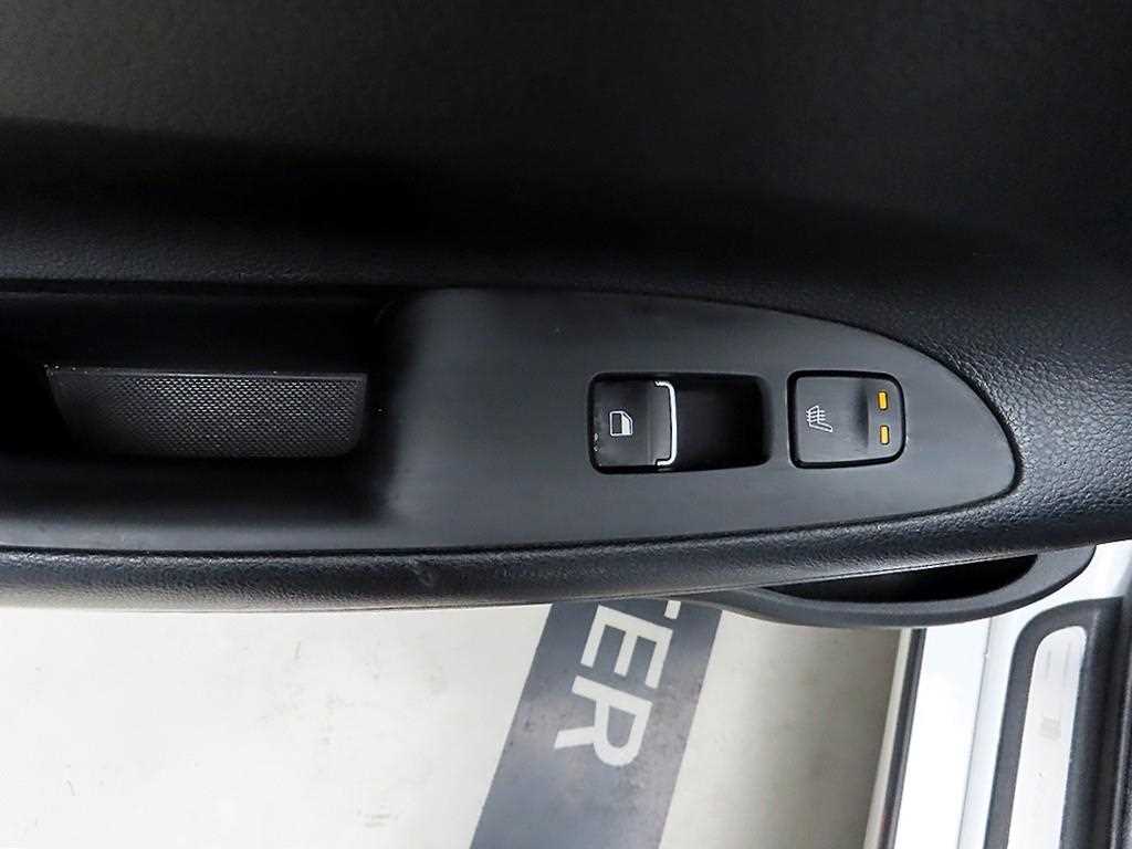 HYUNDAI Grandeur - Vista 12