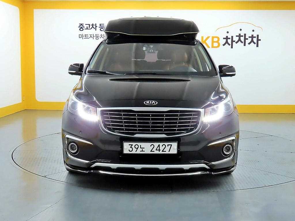 KIA Carnival 2017 - Importación desde Corea - HF Imports Iquique - Foto 1